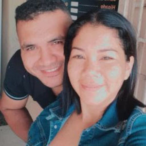 Meet your Posher, Iris